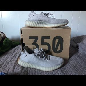 YEEZY BOOST 350V2 “SESAME”